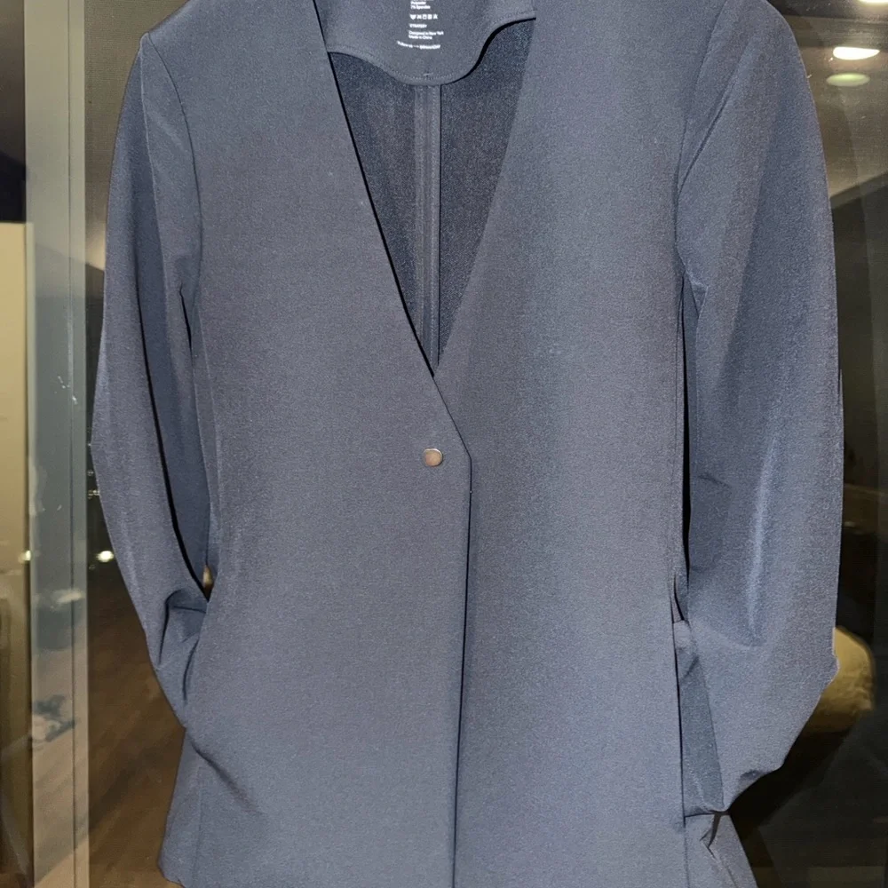 ÀDAY Navy Structured Blazer Size Small Sustainable Stretch Workwear Jacket - Picture 2 of 7